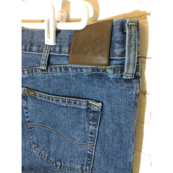 LEE Men's Relaxed Fit Straight Leg Jean - Picture 5 of 8